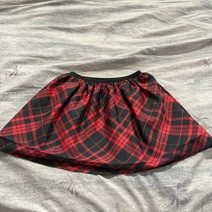Polo Ralph Lauren skirt. Size 5. Excellent condition.  Cute, Lined and Light.